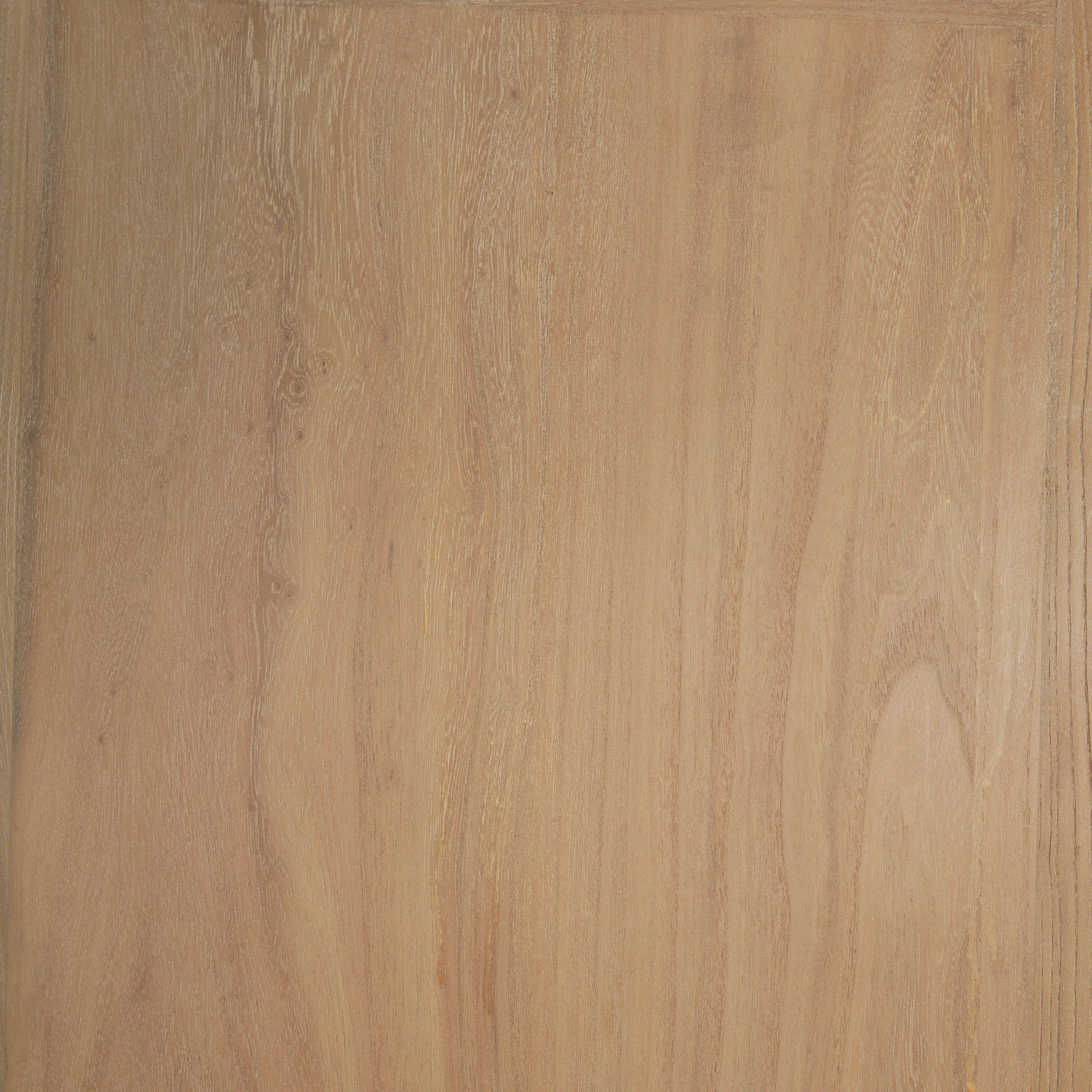 Callum Curio Cabinet Mercana Mer 70860 11