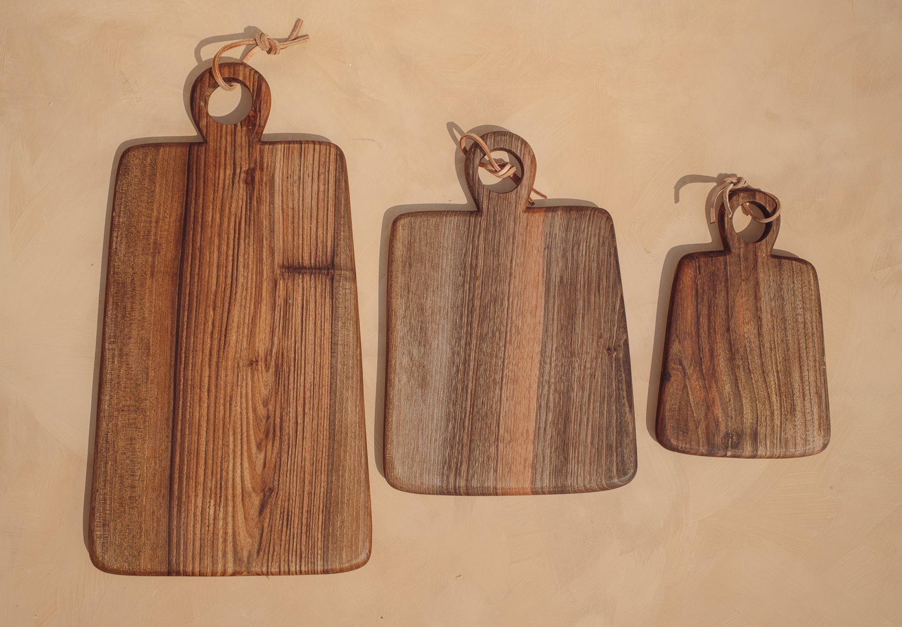 Walnut Circle Board Uvn 2000115 3