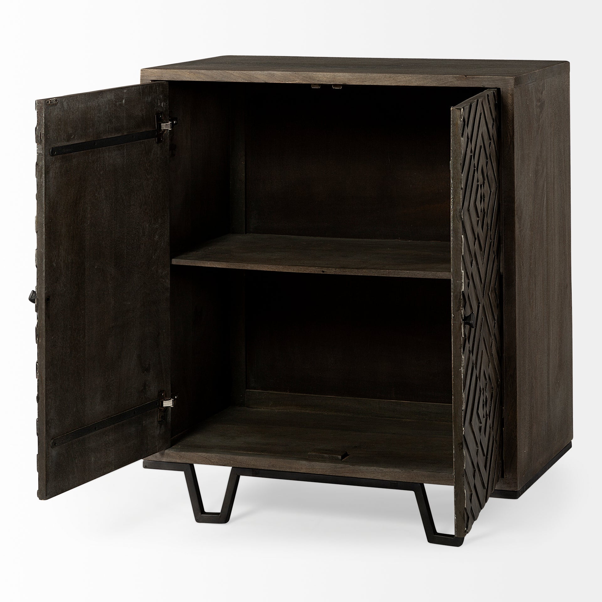 Argyle Accent Cabinet Mercana Mer 67541 5