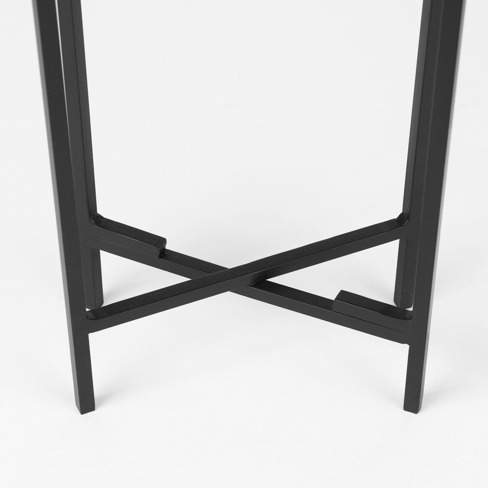 Sowerberry Plant Stand Mercana Mer 68830 14