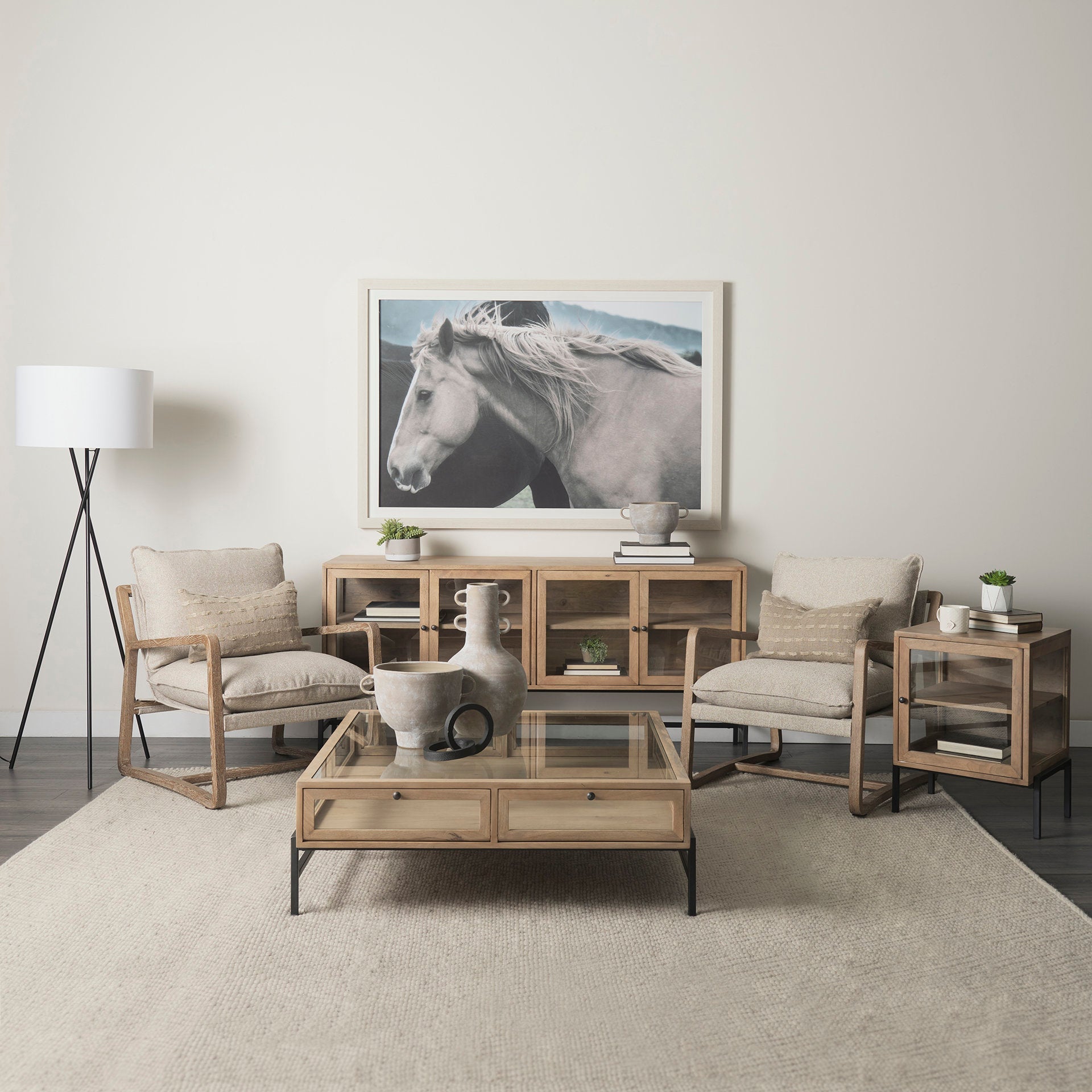 Arelius End Side Table Mercana Mer 69207 60
