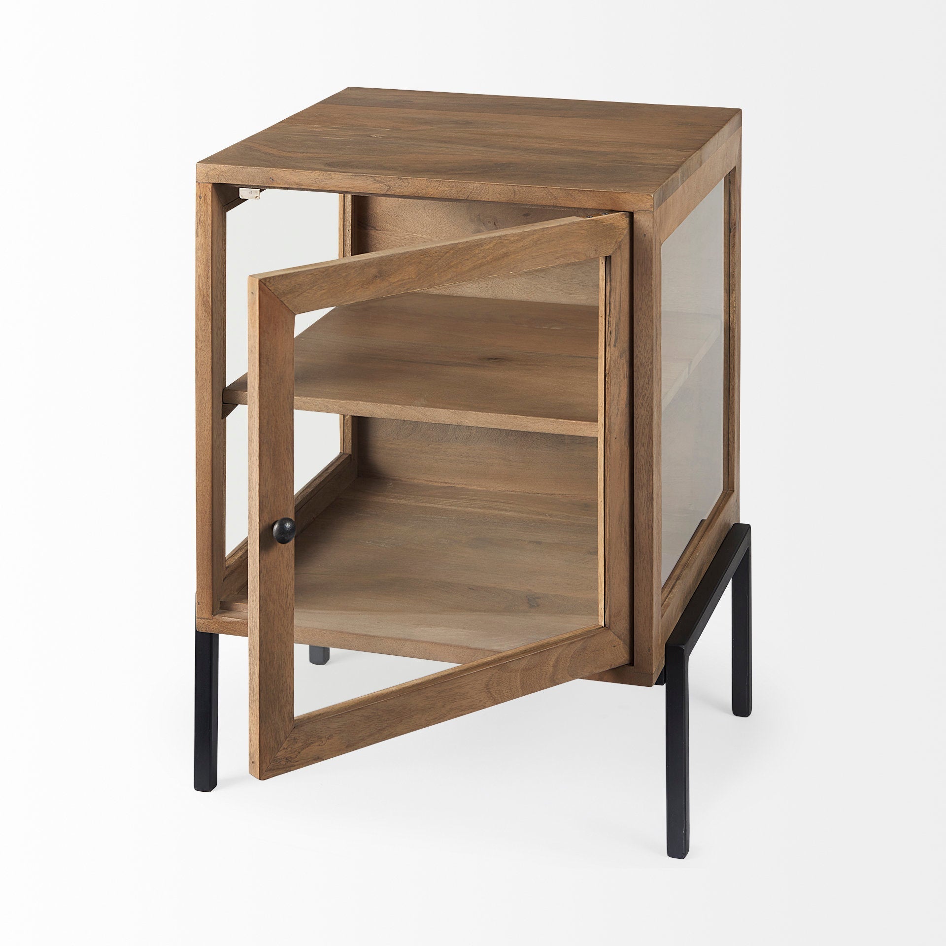 Arelius End Side Table Mercana Mer 69207 17