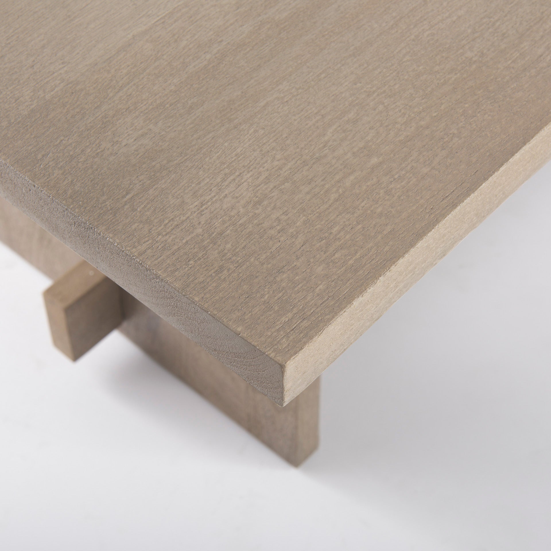 Aida Dining Table Mercana Mer 69200 10