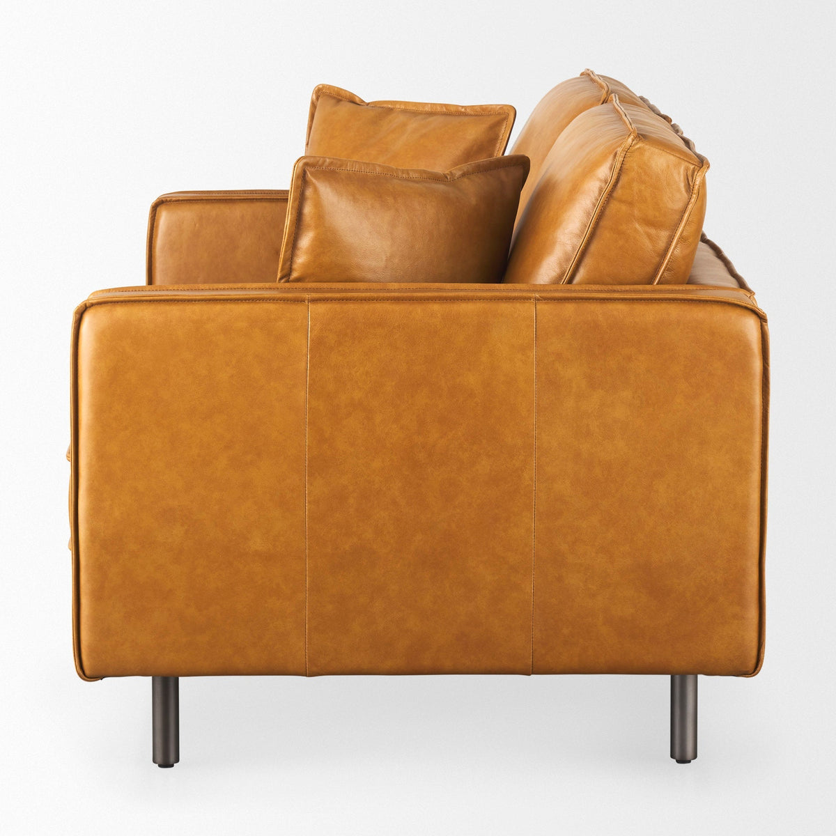 Darcy Love Seat Mercana Mer 69643 3
