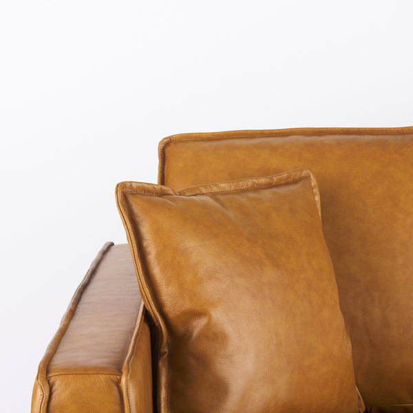 Darcy Love Seat Mercana Mer 69643 7