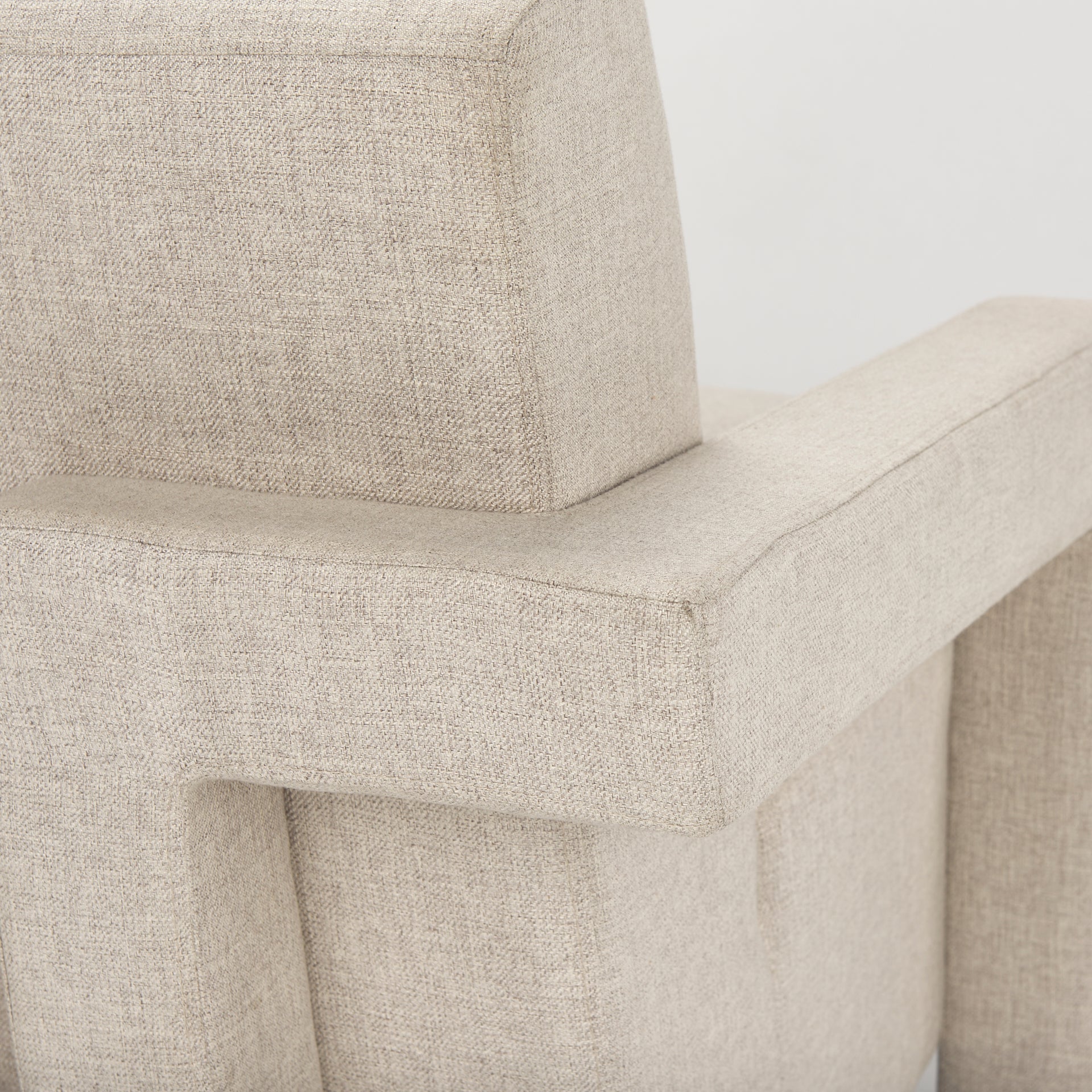 Sovereign Accent Chair Mercana Mer 69825 8