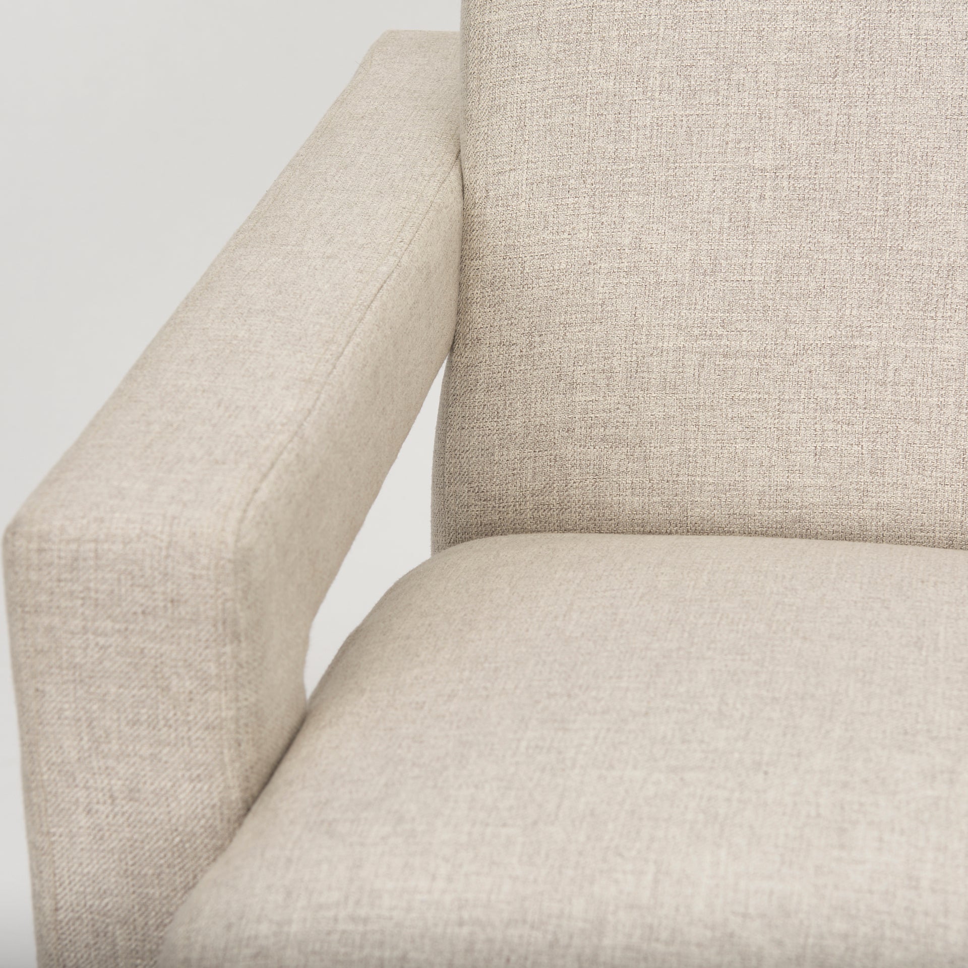 Sovereign Accent Chair Mercana Mer 69825 9