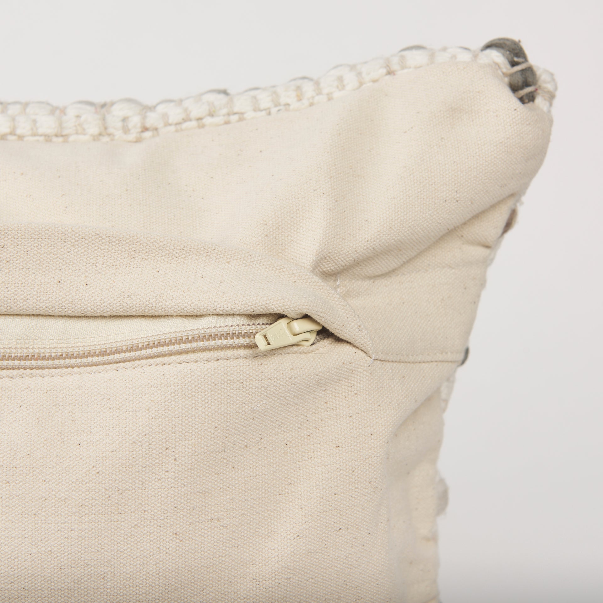 Kodi Pillow Cover Mercana Mer 70341 11