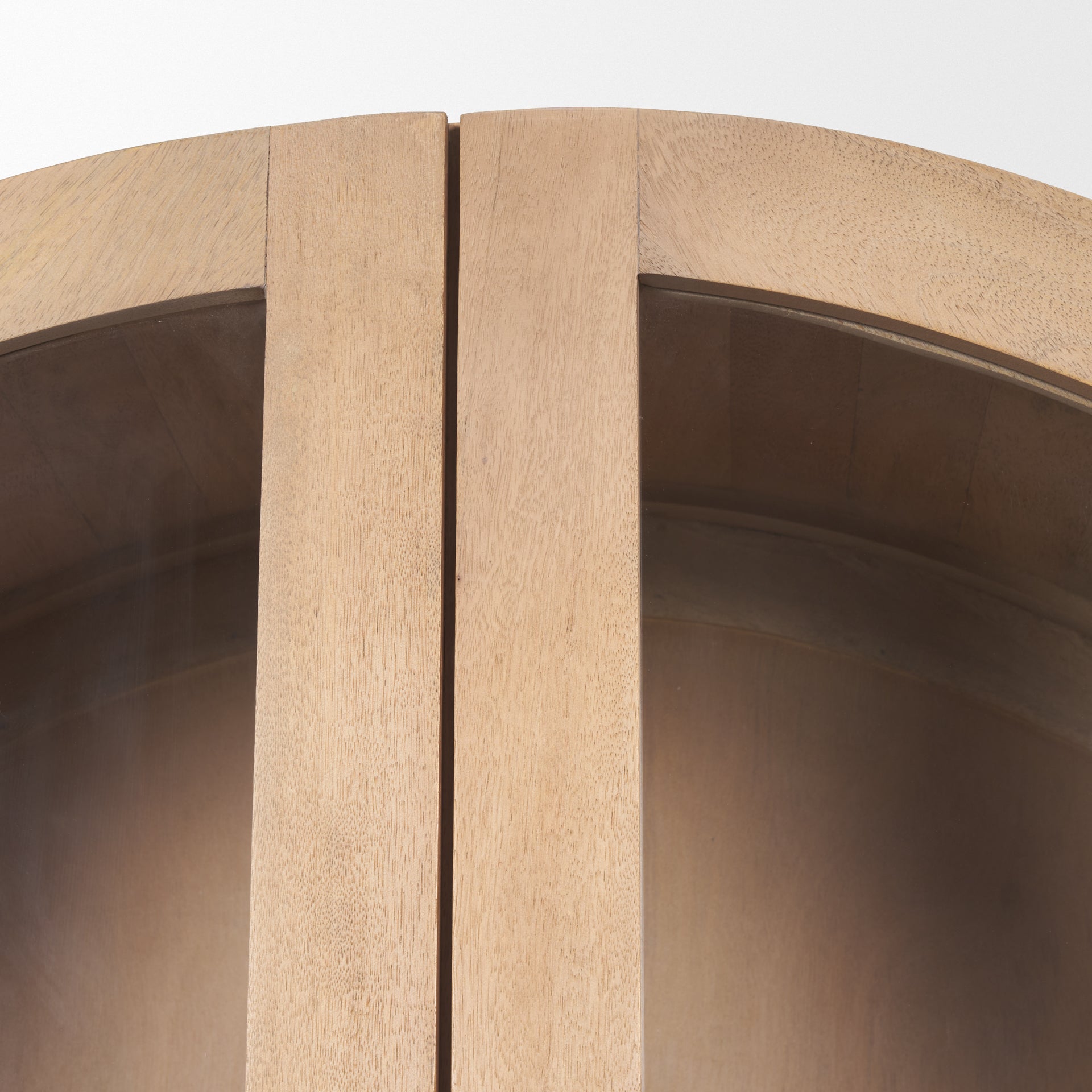 Suri Curio Cabinet Mercana Mer 70825 7