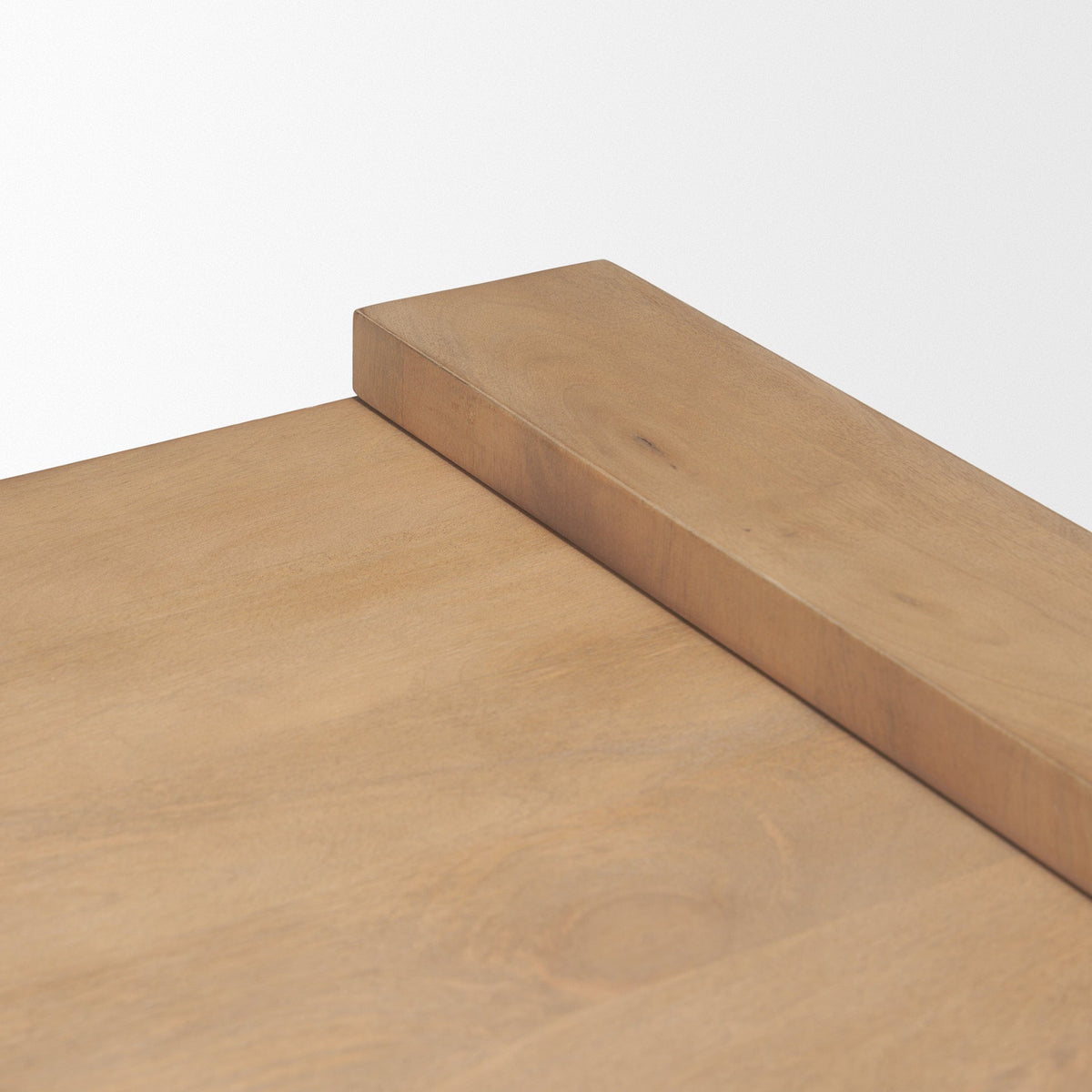Wesson Accent Table Mercana Mer 71038 9
