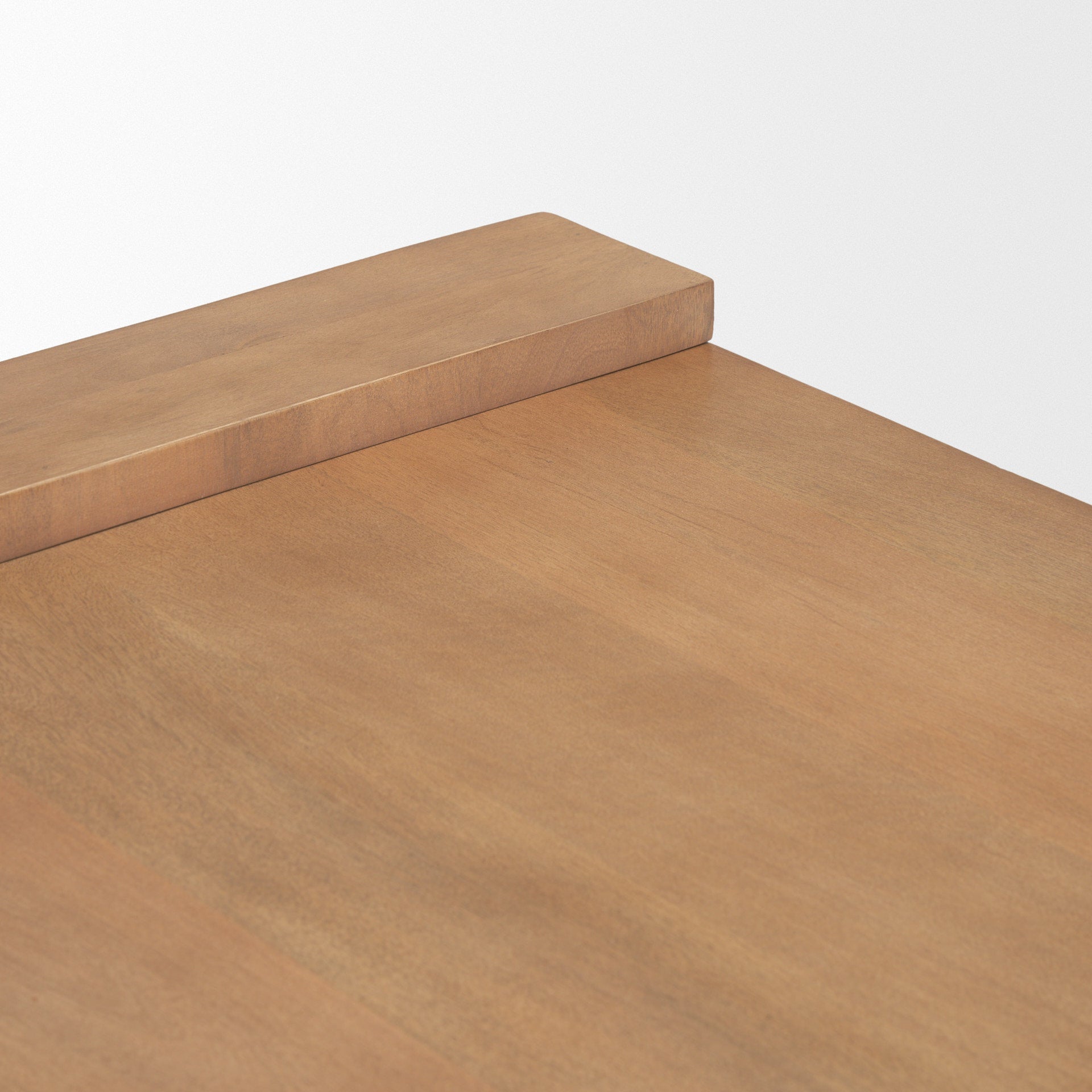 Wesson Coffee Table Mercana Mer 71039 10