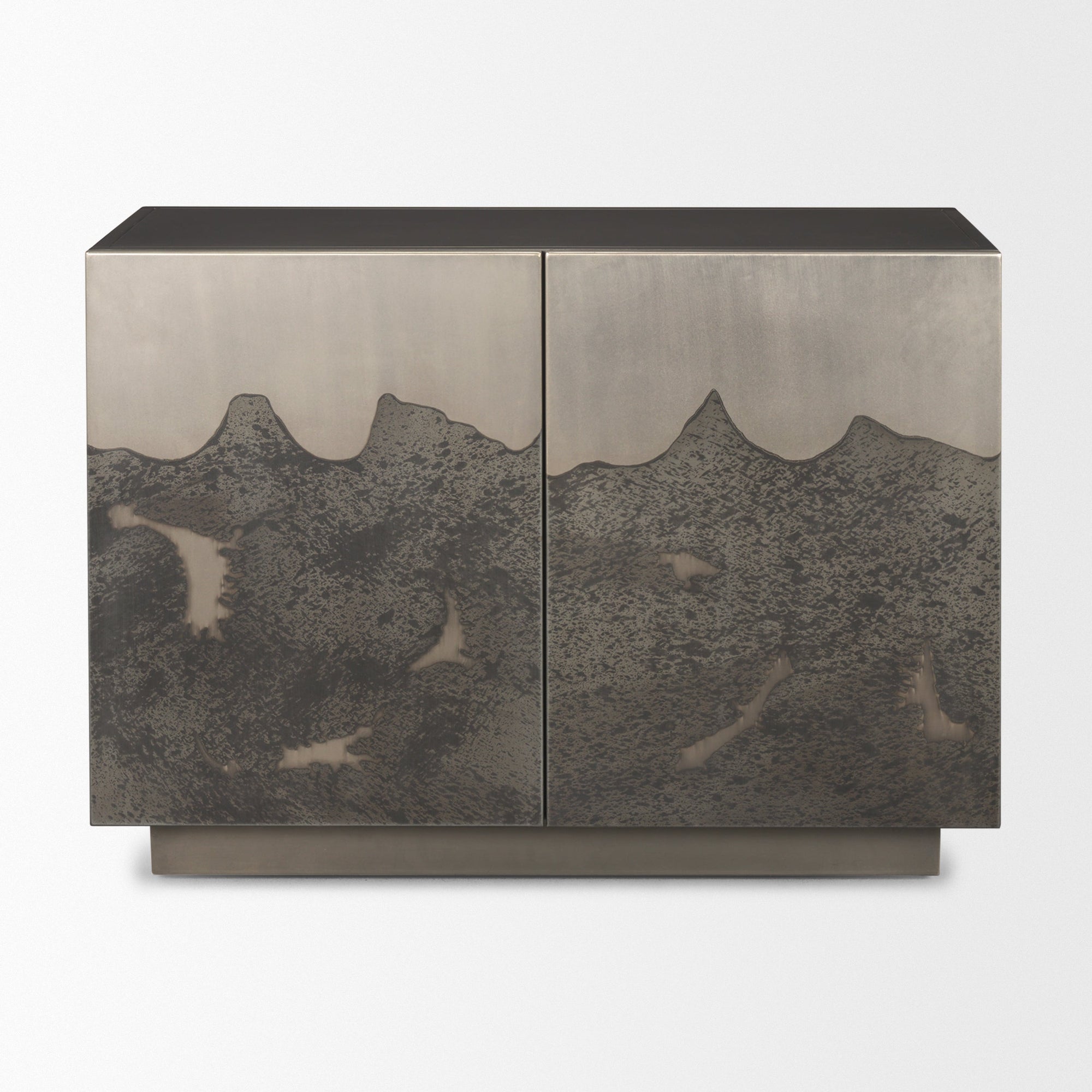 Roxdale Accent Cabinet Mercana Mer 71073 2
