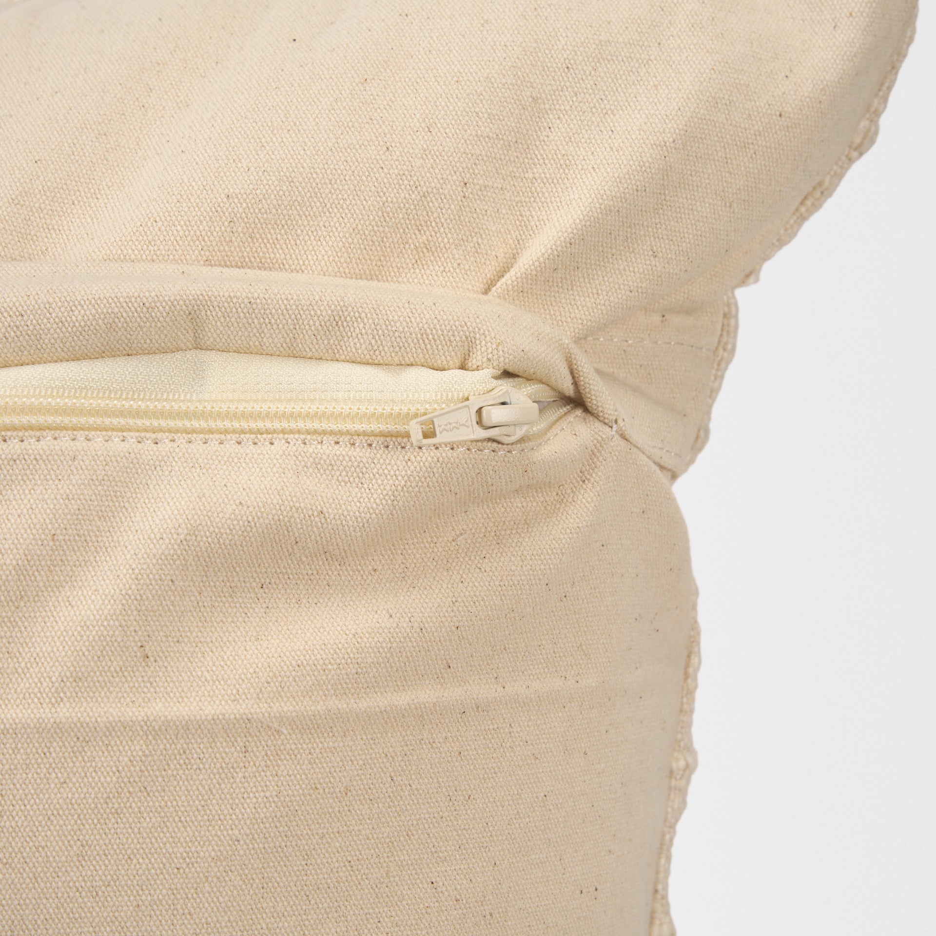 Jacory Pillow Cover Mercana Mer 71084 11