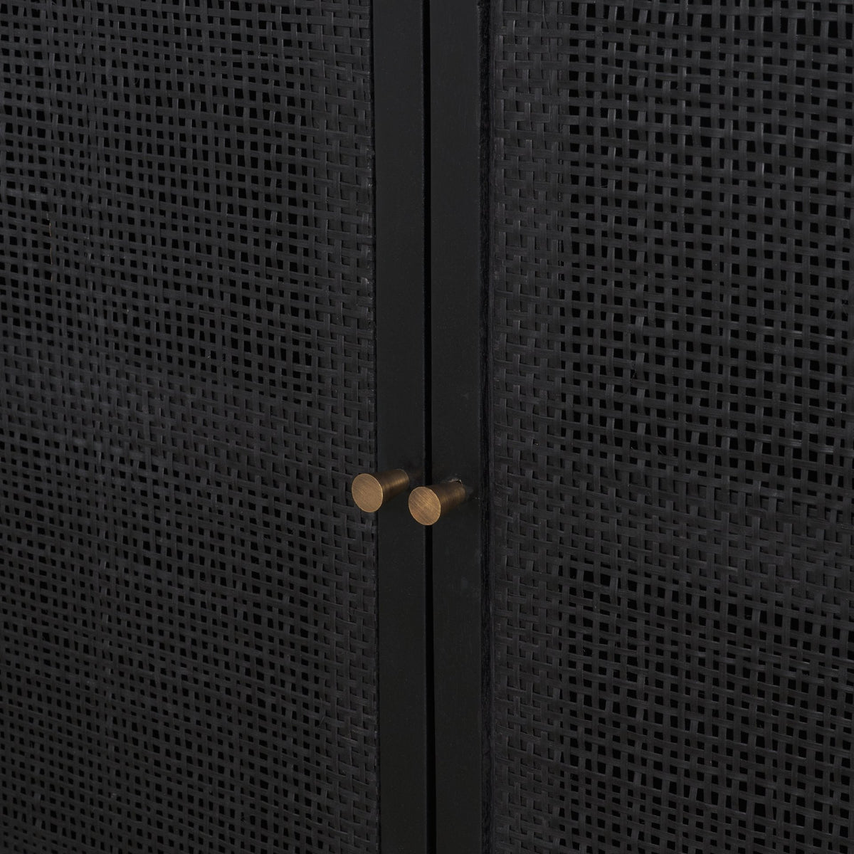 Grier Accent Cabinet Mercana Mer 71141 10