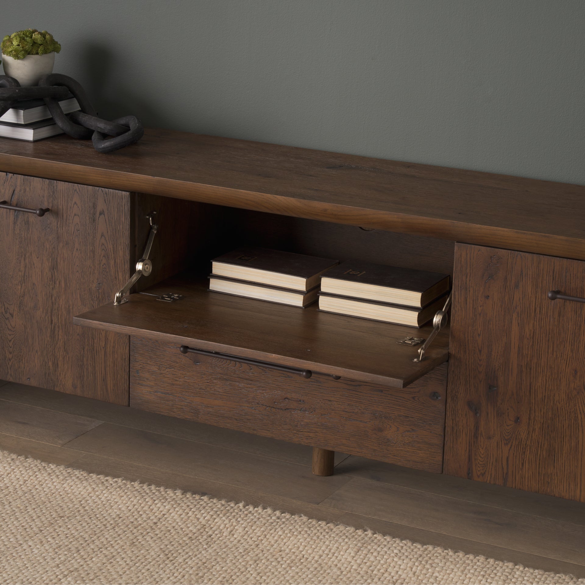 Belford Media Console Mercana Mer 71230 26