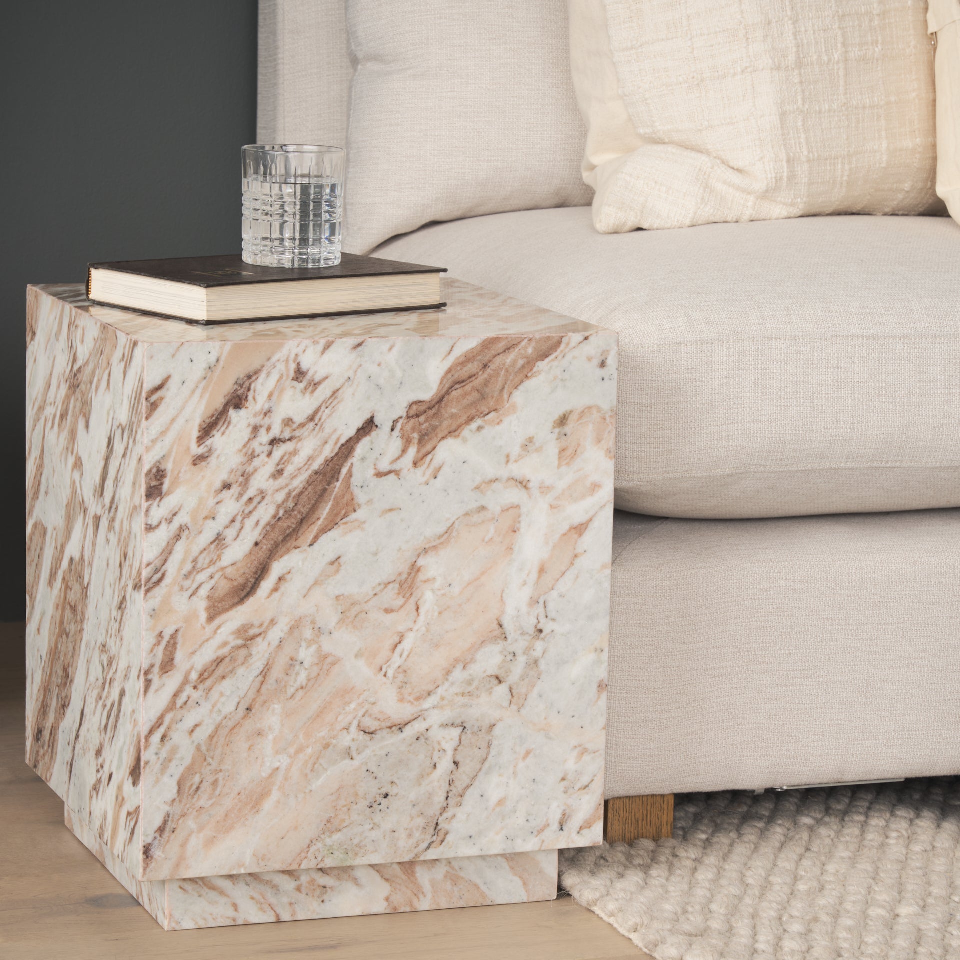 Matteo Side Table Mercana Mer 71191 27