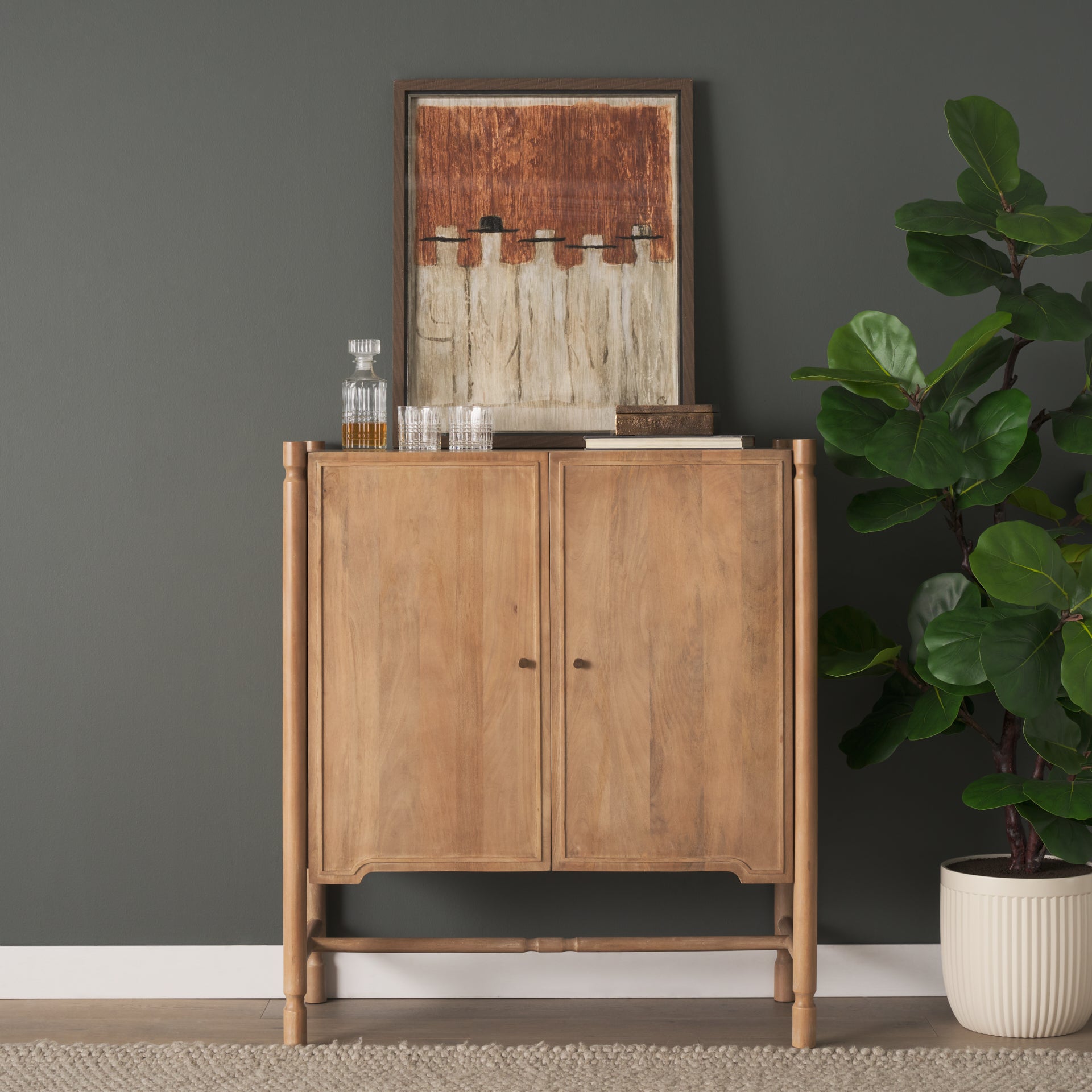 Phil Bar Cabinet Mercana Mer 71127 13