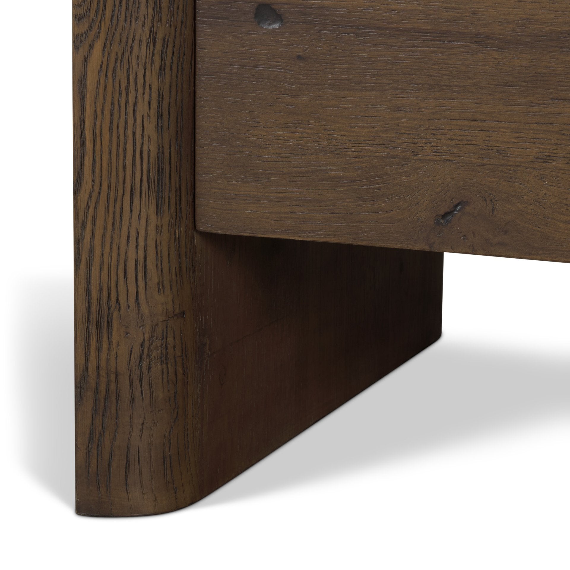 Belford Closed Nightstand Mercana Mer 71236 21