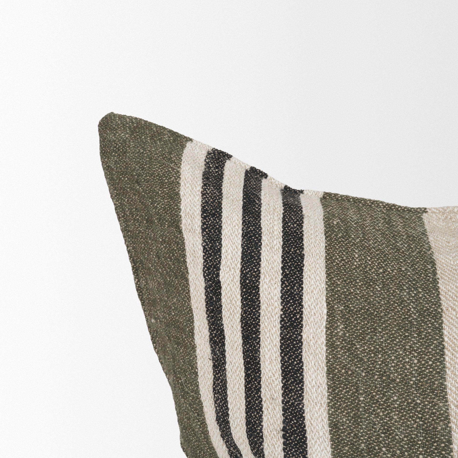 Hunter Decorative Pillow Mercana Mer 71434 8