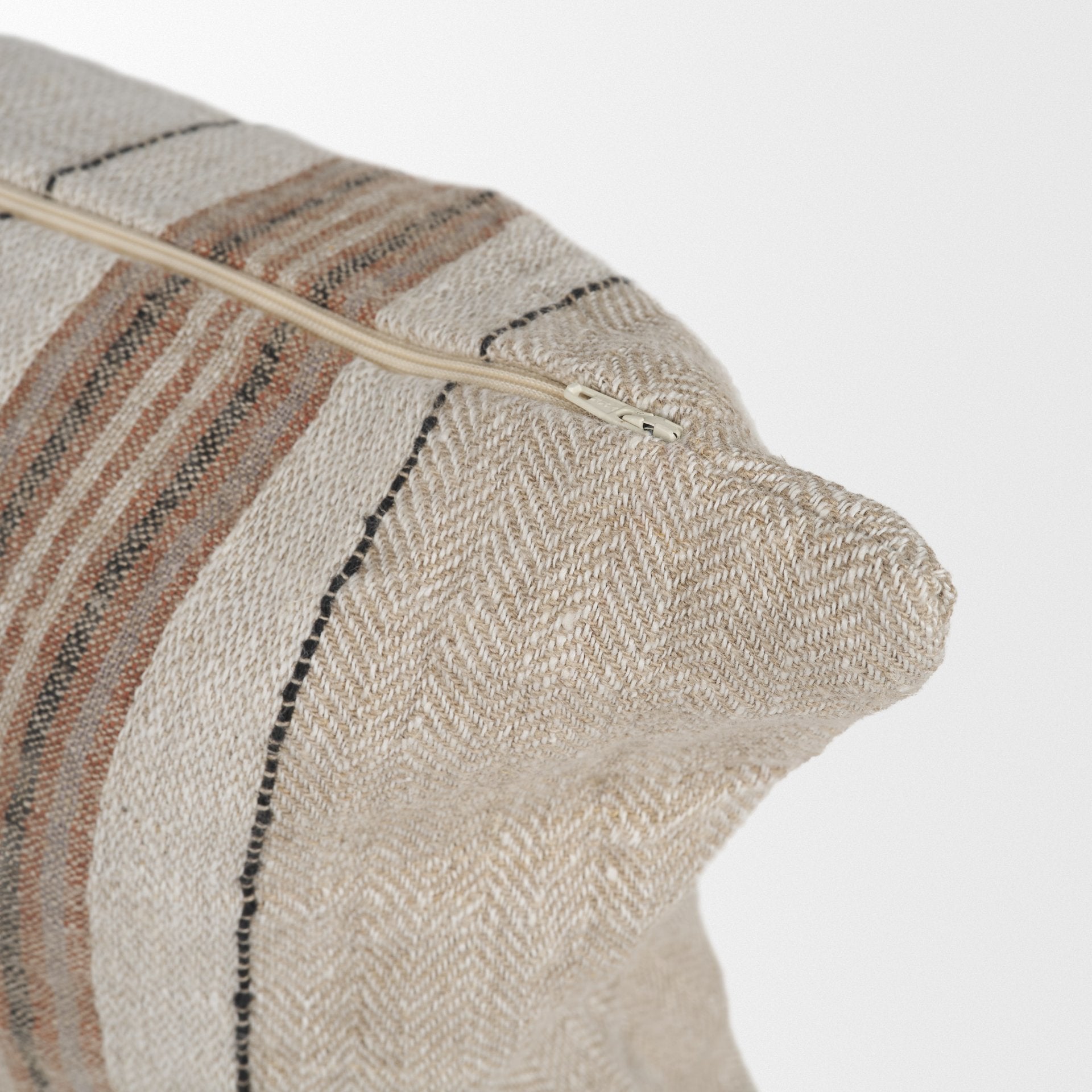 Maeve Decorative Pillow Mercana Mer 71441 11