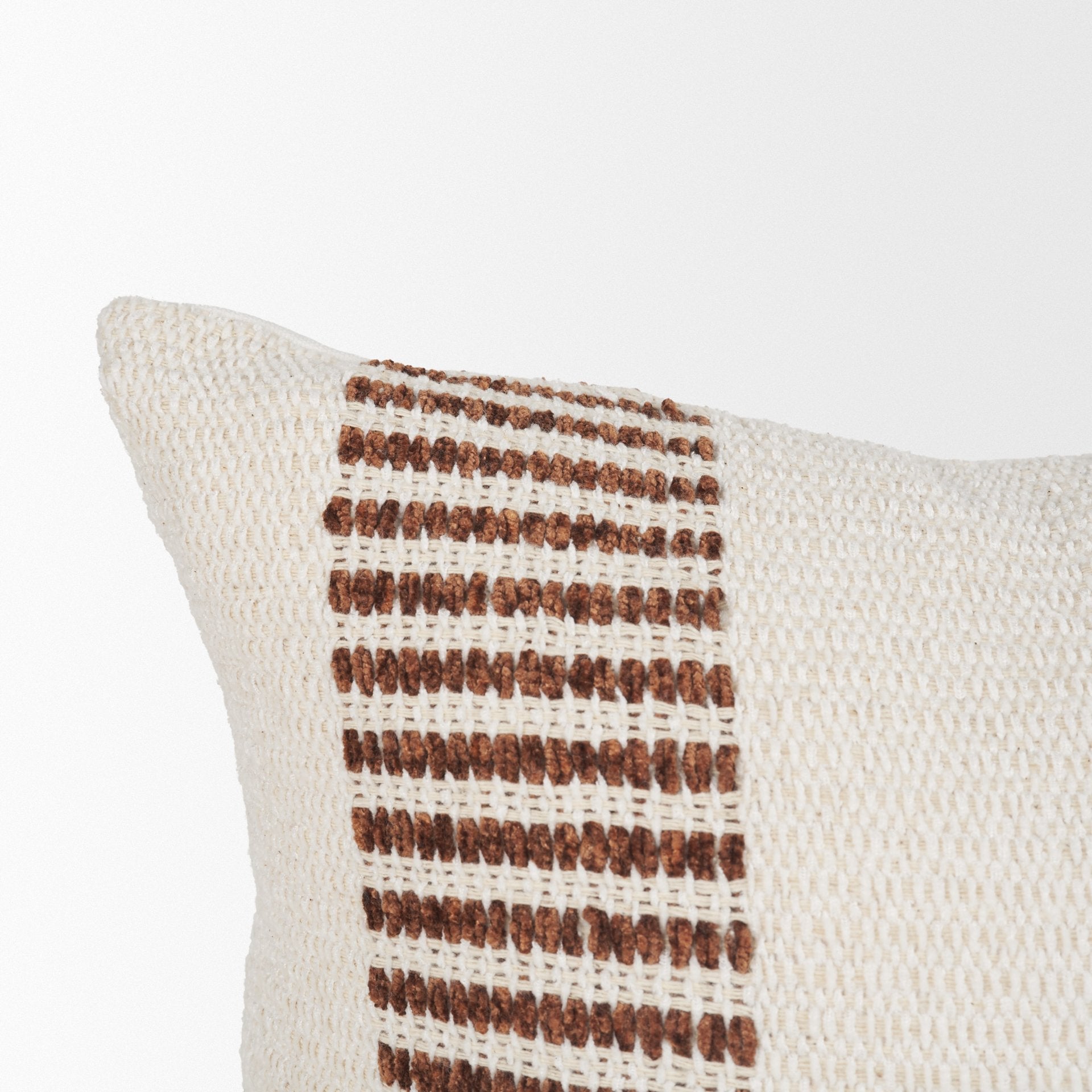 Levon Decorative Pillow Mercana Mer 71464 13