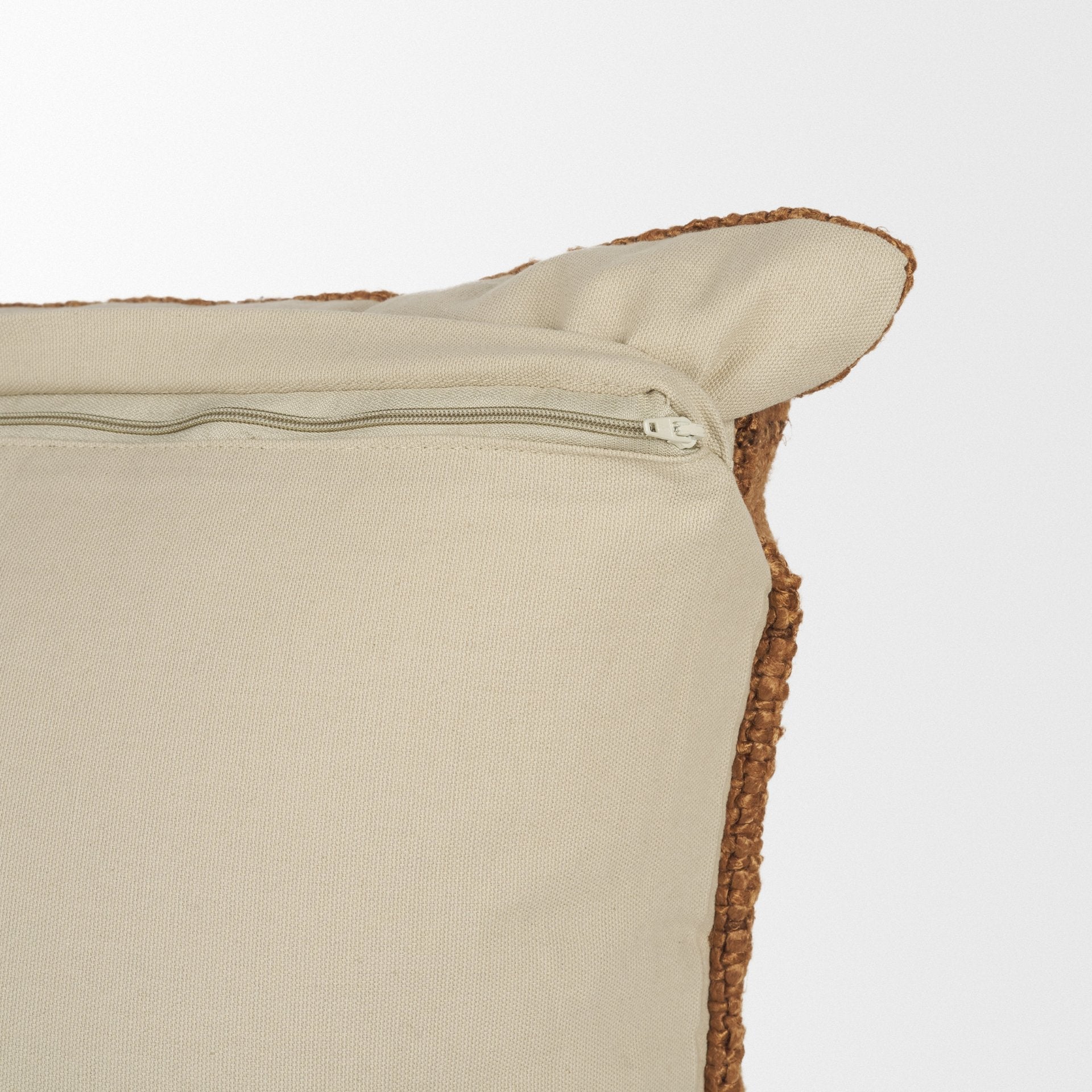 Lowen Decorative Pillow Mercana Mer 71467 44