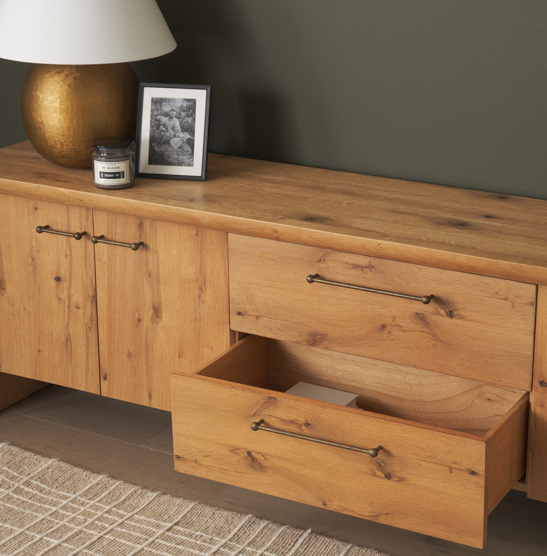 Belford Media Console Mercana Mer 71230 28