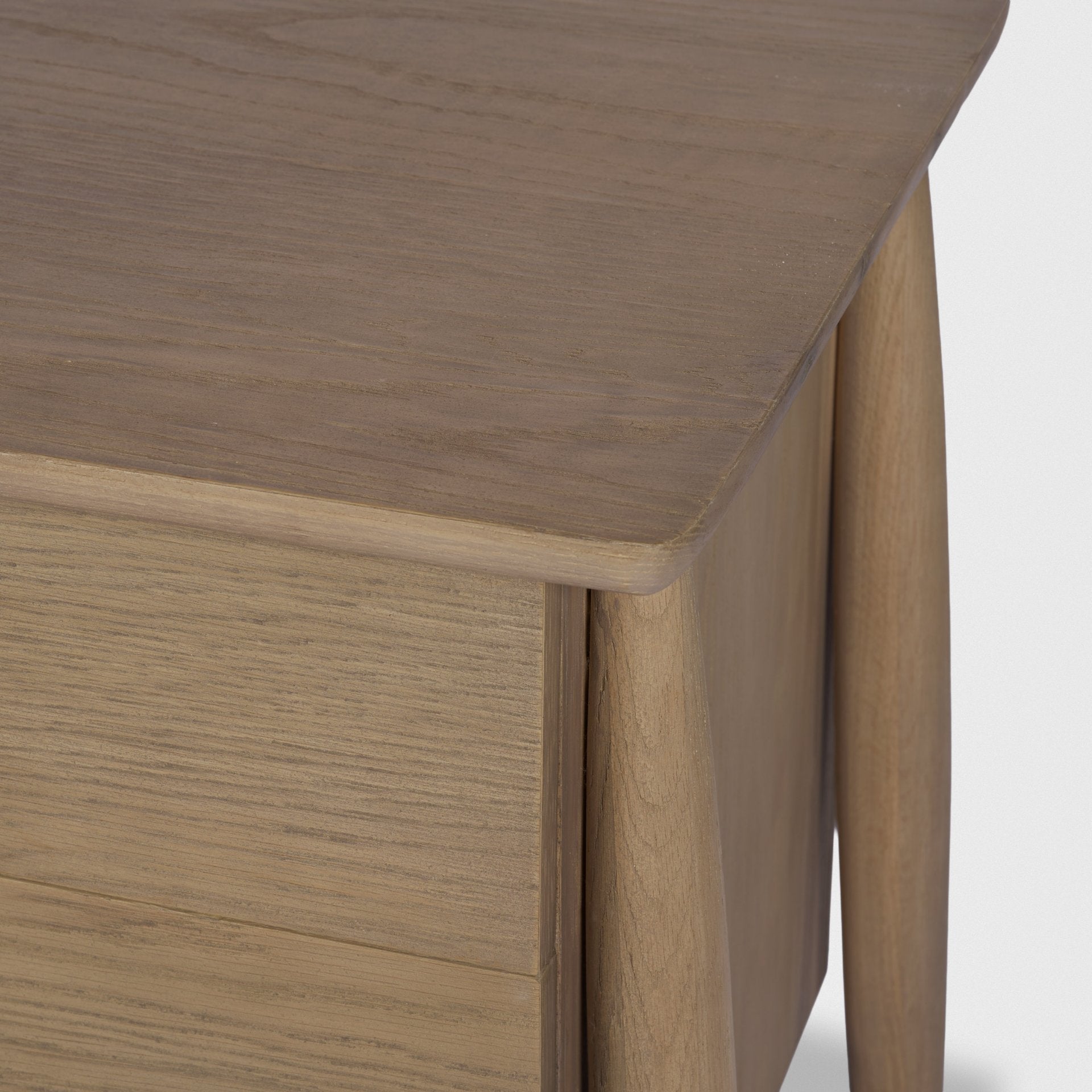 Hollis Nightstand Mercana Mer 71322 9