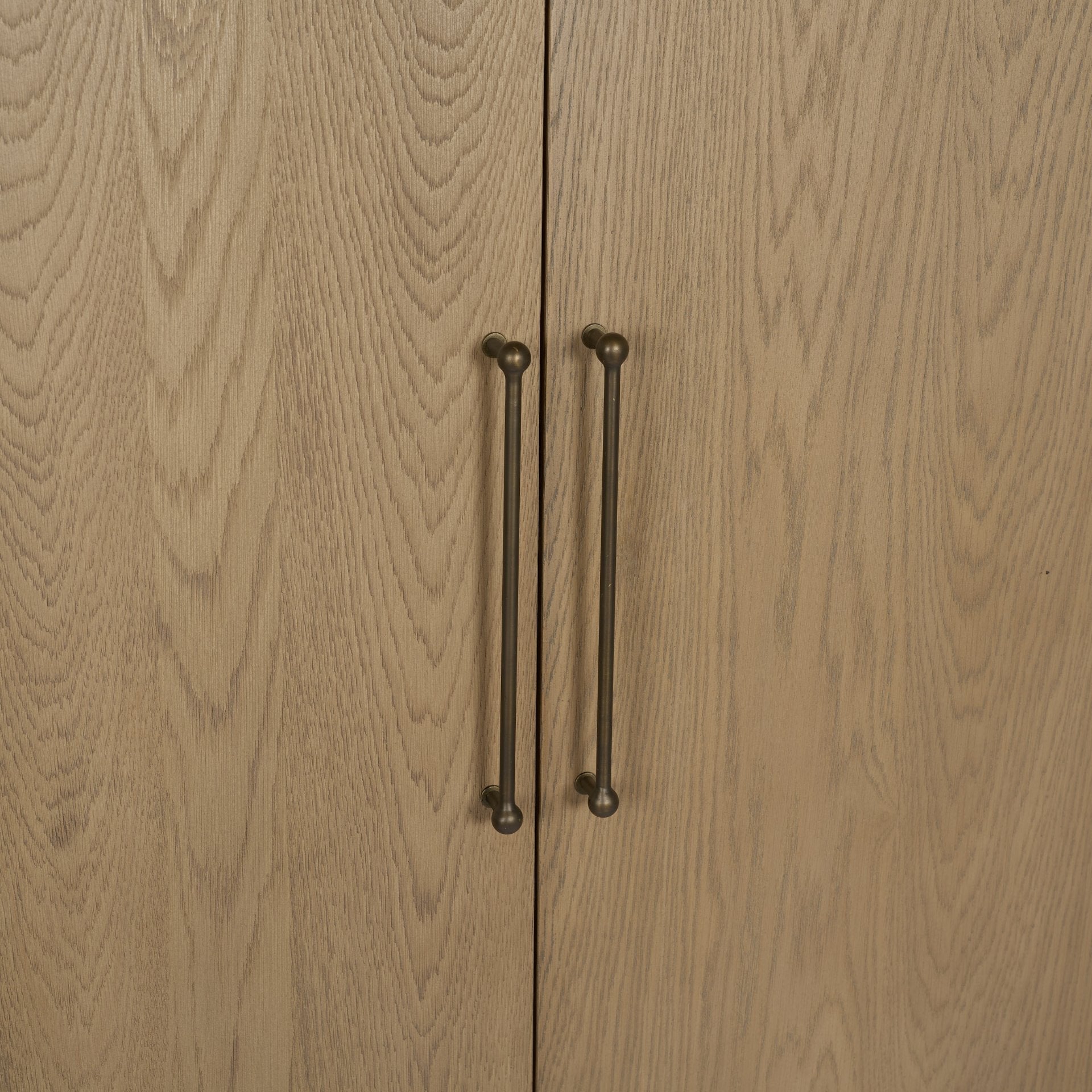 Hollis Curio Cabinet Mercana Mer 71323 8