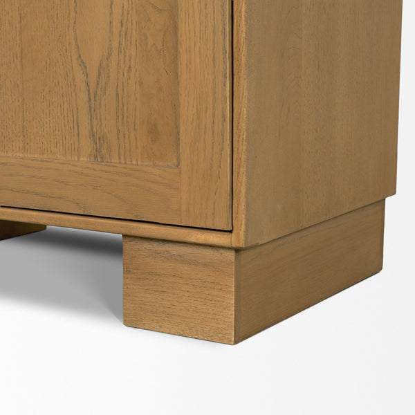 Hawthorne Curio Cabinet Mercana Mer 71380 8