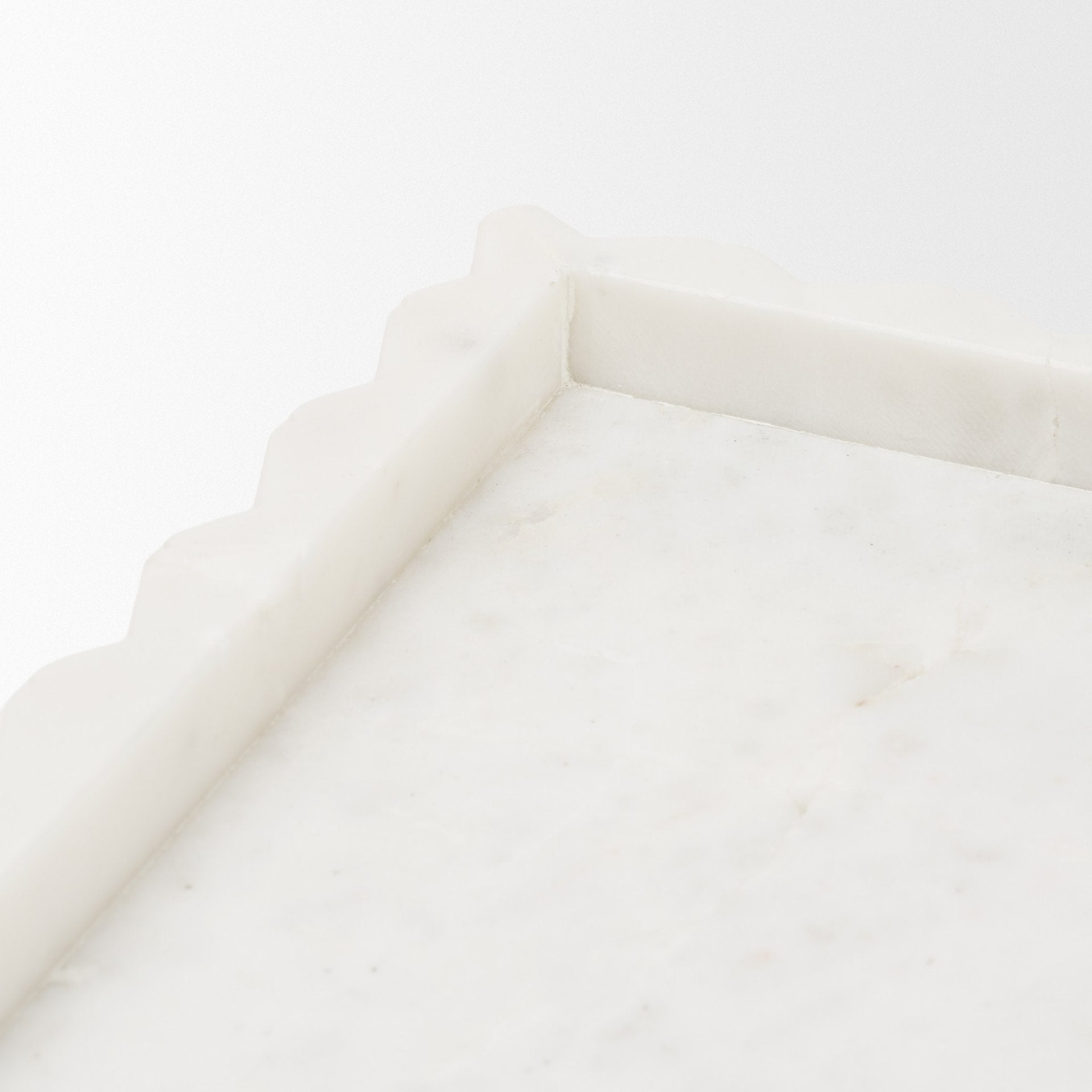 Camellia Marble Tray Mercana Mer 71479 5