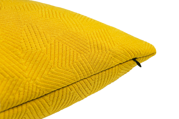 Storm Cushion Medium 14
