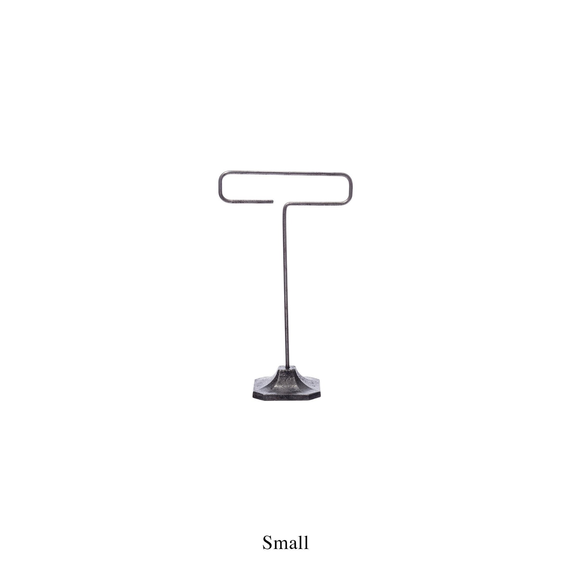 Wire Display Stand 3