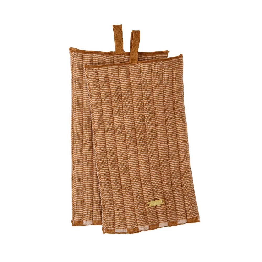set of 2 stringa potholders in caramel by oyoy 1