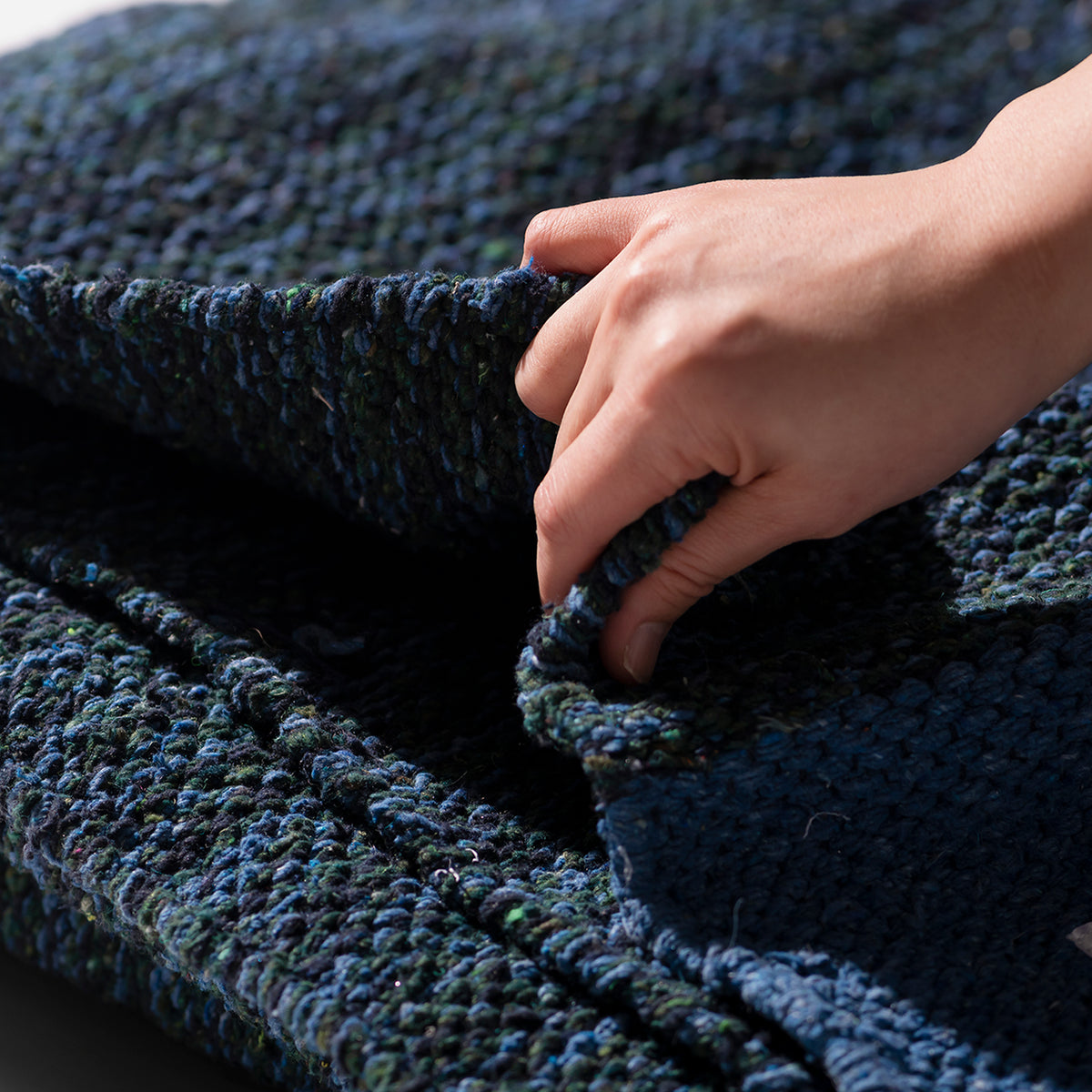 Handloomed Recycle Yarn Rug 6