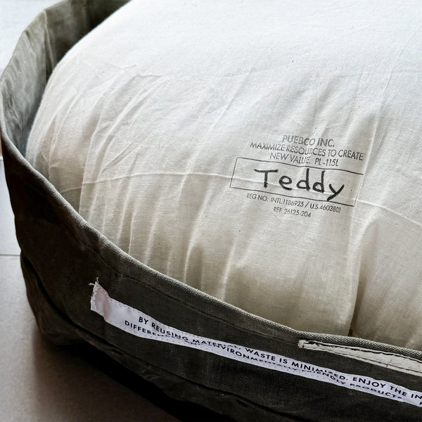 Vintage Material Pet Bed W/Cushion