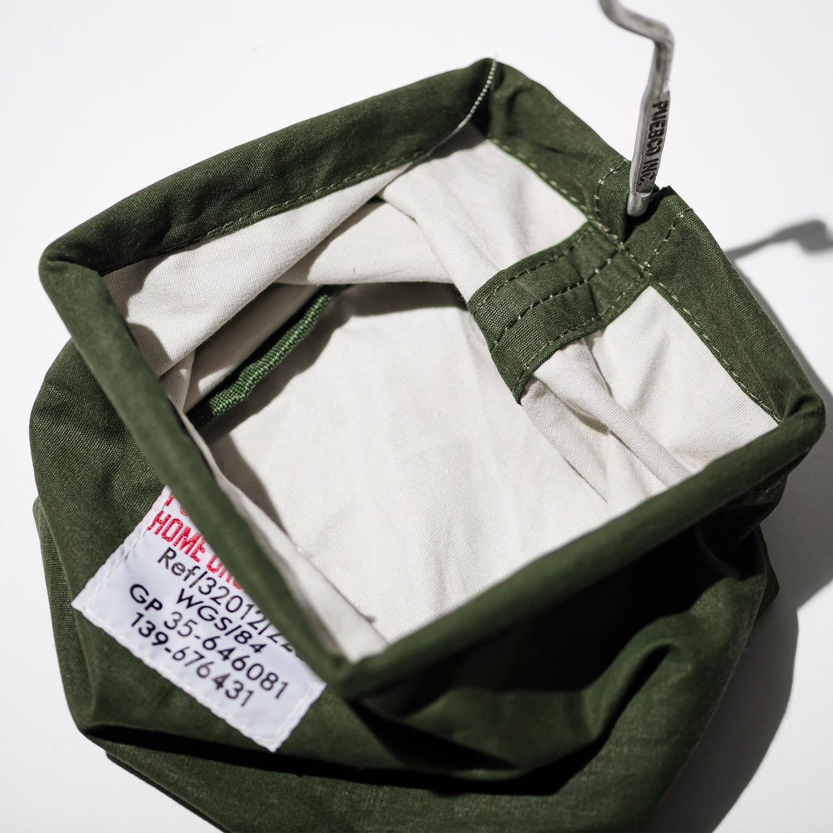 Vintage Material Hook Basket / Square