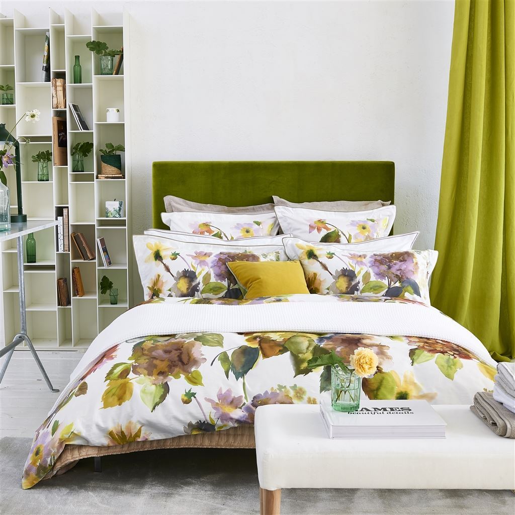 Palace Flower Birch Shams Design By Designers Guild 3