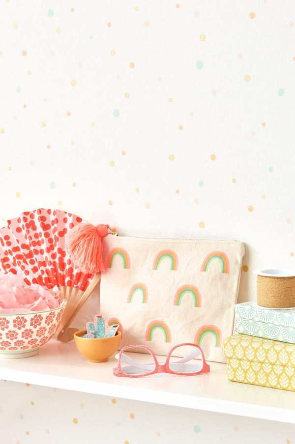 Stardust Shimmering White Wallpaper by Majvillan