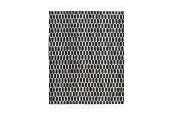 kenno black white throw 3