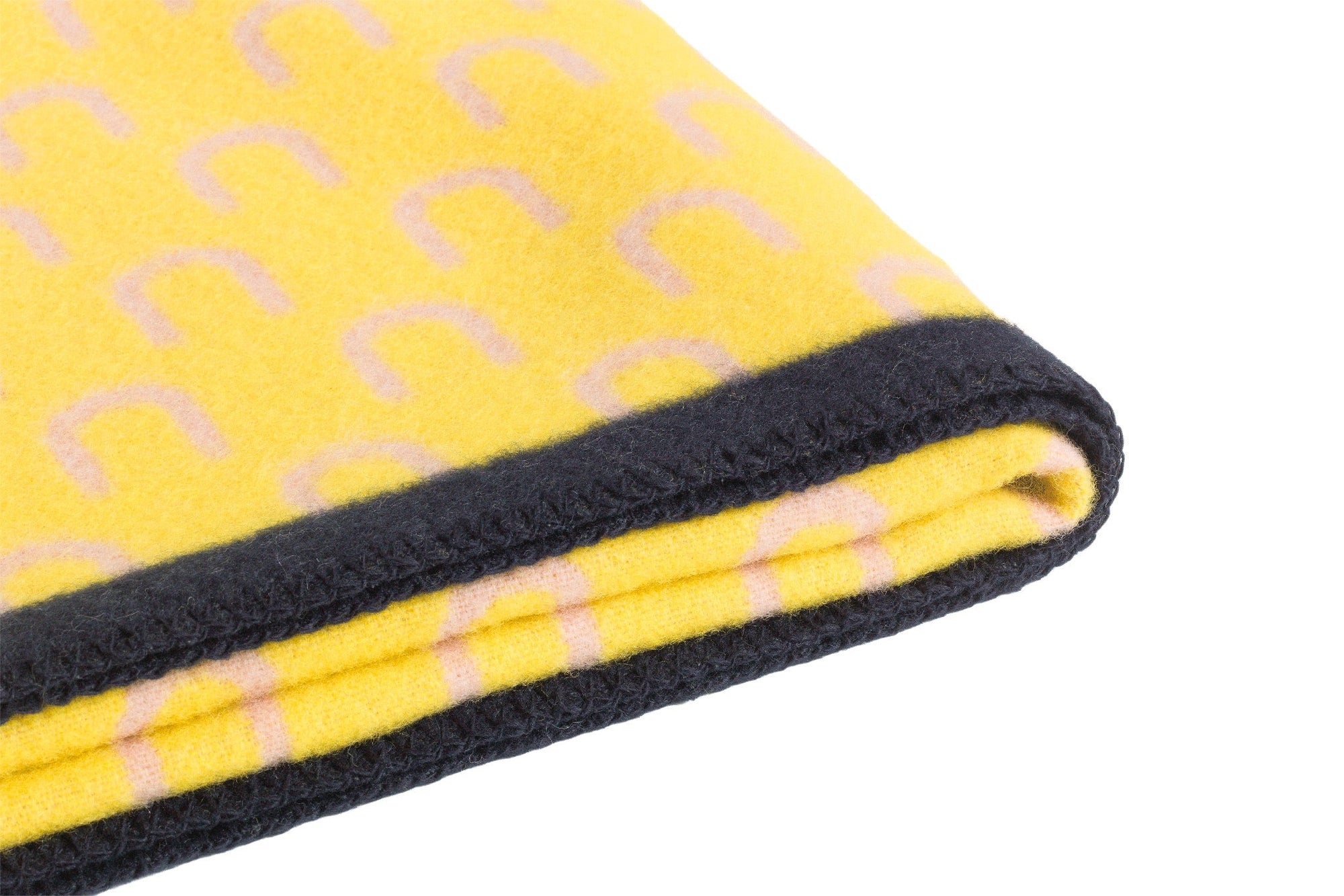 arch throw in yellow and pink 4
