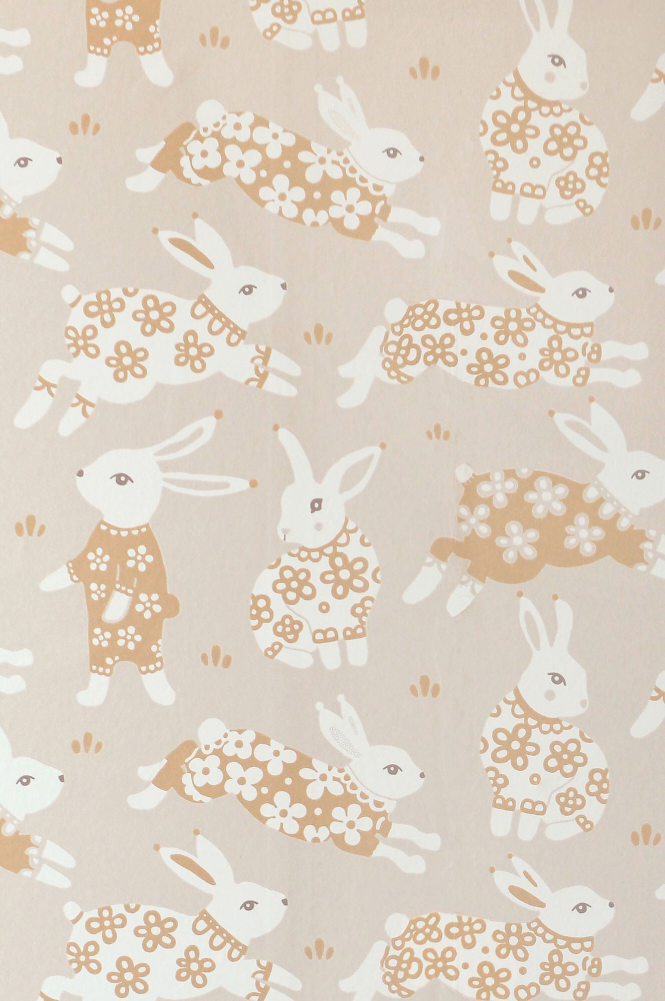 Garden Party Sandy Grey Wallpaper by Majvillan