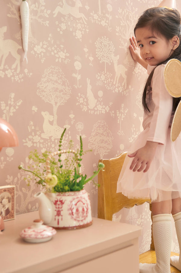 Summer Fields Wallpaper in Dreamy Lilac