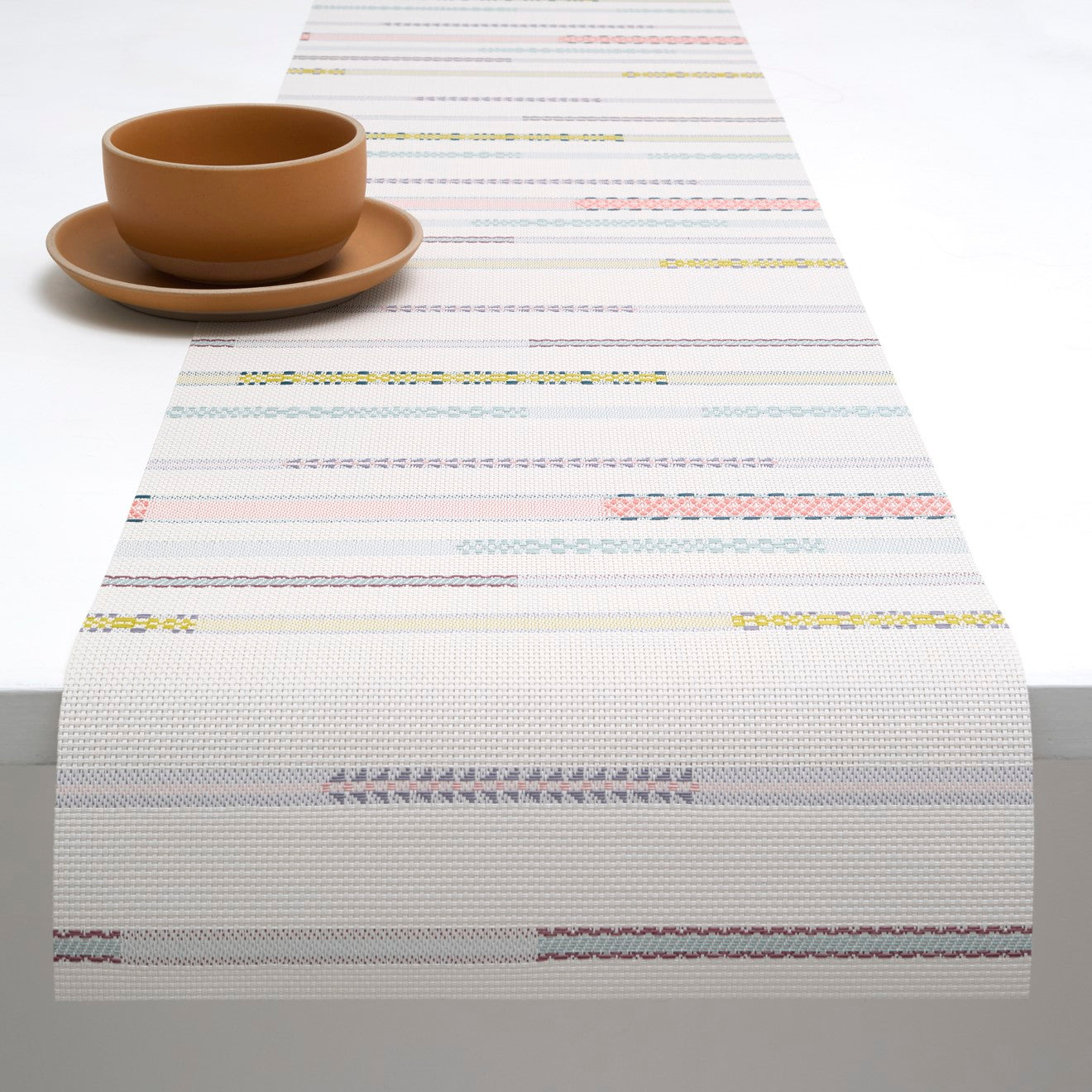 Applique Table Runner Chilewich Chw 101150 001 3