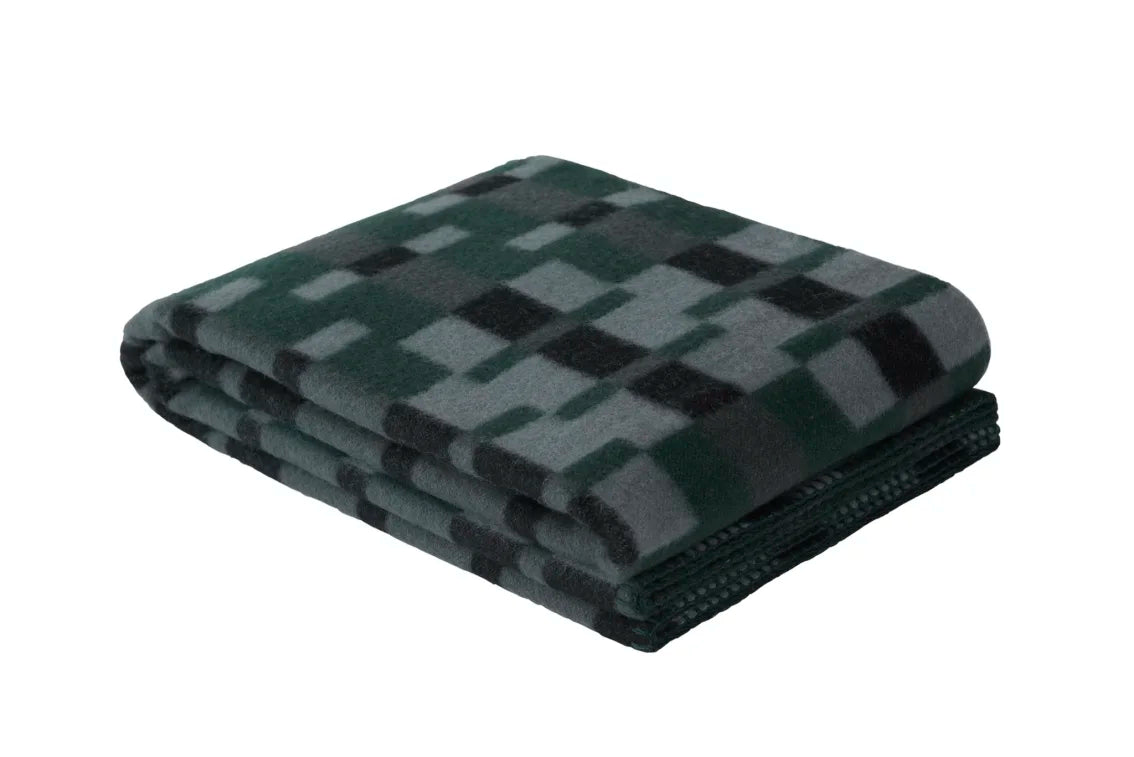 vienna throw in various colors 1