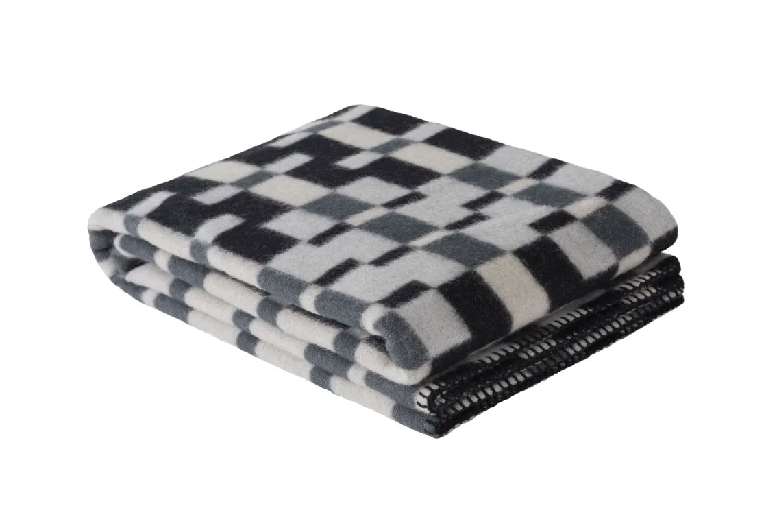 vienna throw in various colors 4