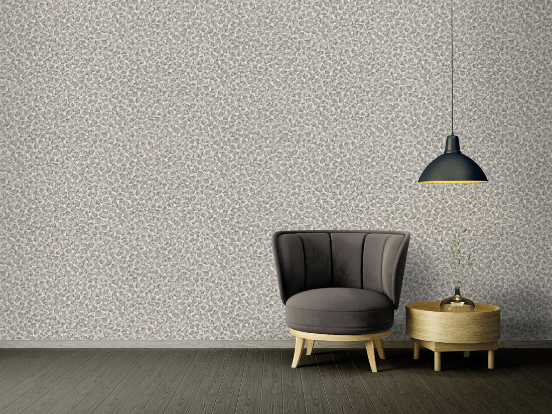 Leopard Print Textured Wallpaper in Grey/Metallic
