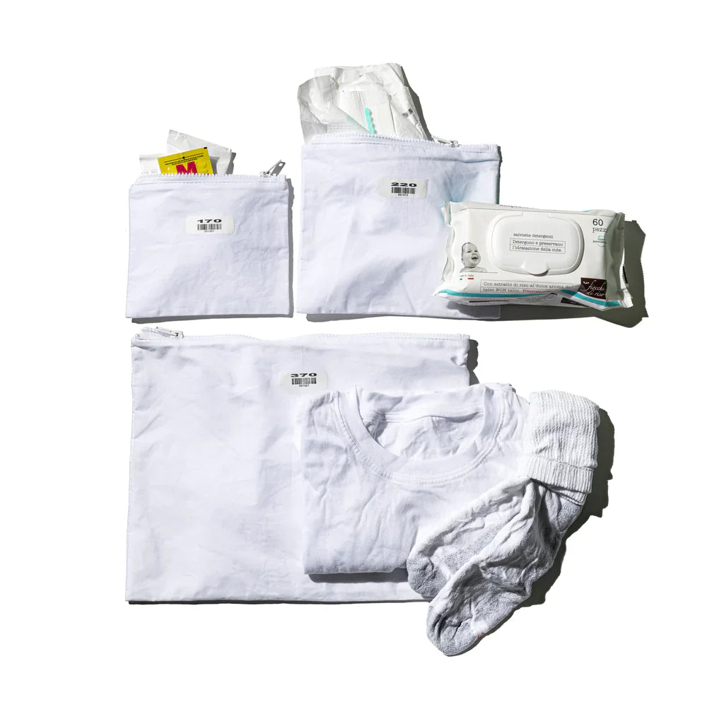 Plain Pouch 1