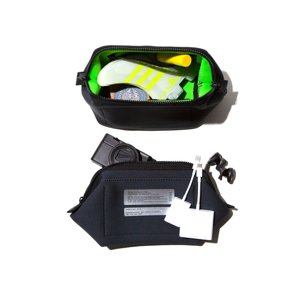 wired pouch small dark gray green design by puebco 3