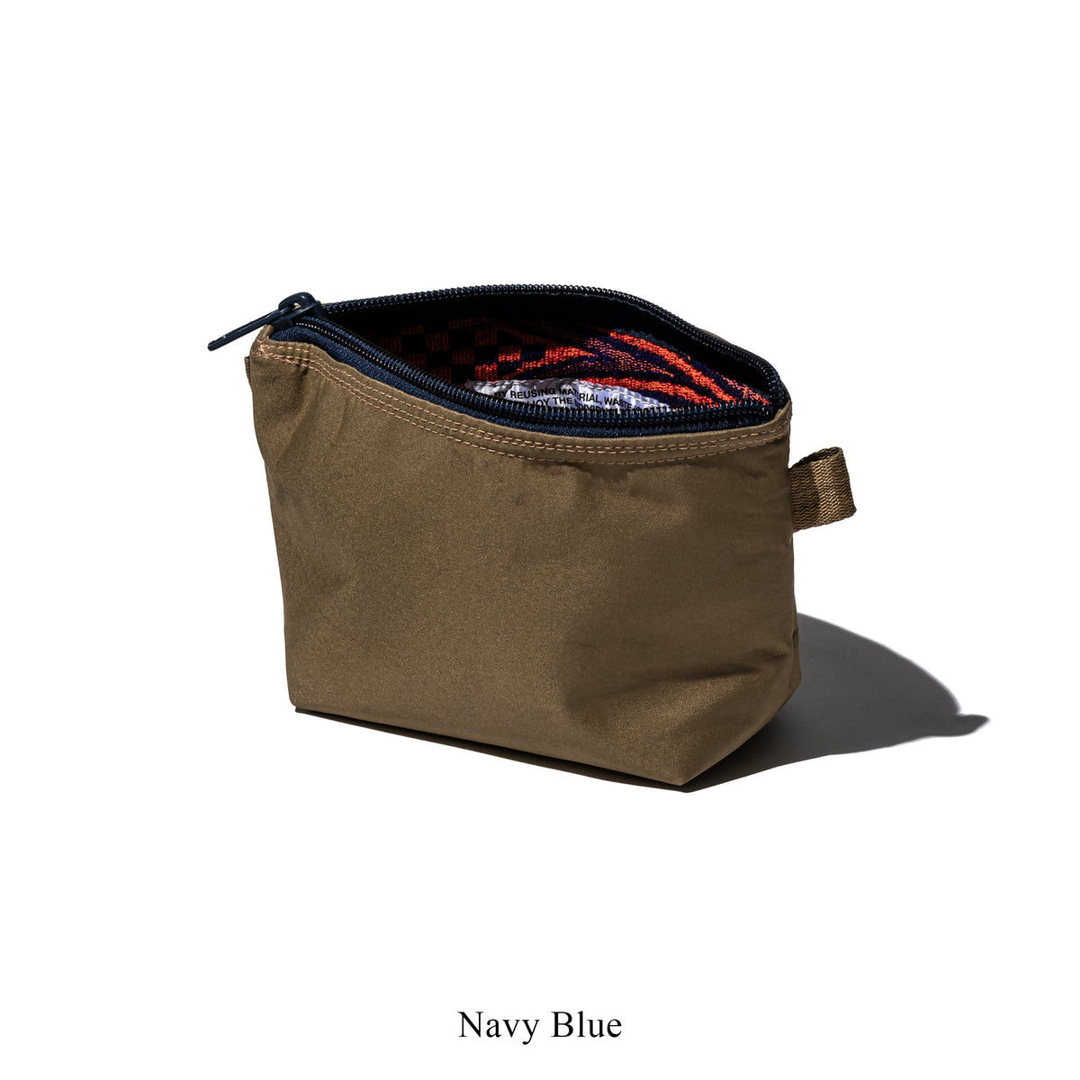 Rubberized Hood Fabric x Jacquard Pouch